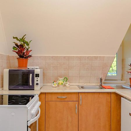 Illes Apartmanok Ii. Hajduszoboszlo Ngoại thất bức ảnh