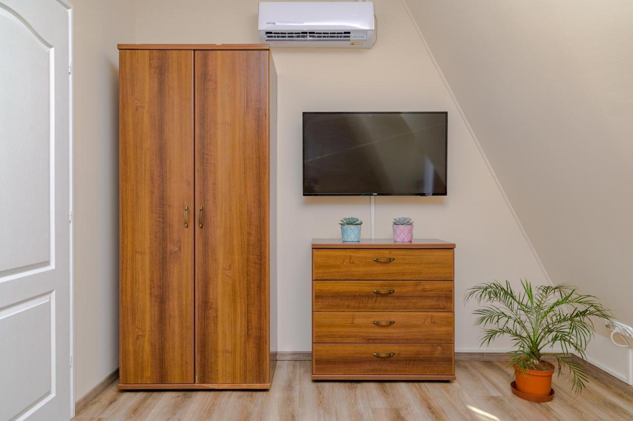 Illes Apartmanok Ii. Hajduszoboszlo Ngoại thất bức ảnh